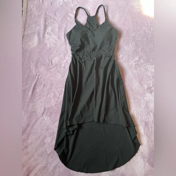 Halara Dress - Picture 1 of 3